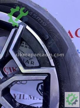 BMW X1 Jant 6898041 çıkma parça