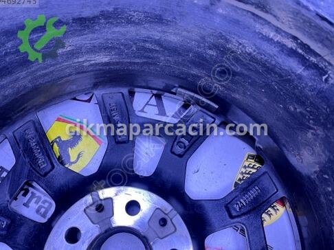 BMW X1 Jant 6898041 çıkma parça