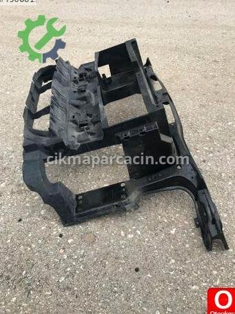 BMW X1 Ön Panel çıkma parça