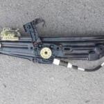 Bmw sağ arka cam kirikosu 5 serisi f10 çıkma yedek parça