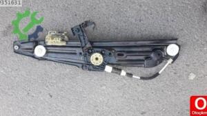Bmw sağ arka cam kirikosu 5 serisi f10 çıkma yedek parça