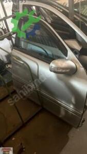 BMW 5 Serisi Sağ Ön Kapı Çıkma