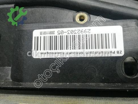 BMW X1 Sunroof 2992303-05 çıkma parça