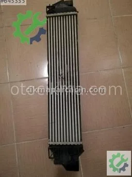 BMW X1 Turbo Radyatörü çıkma parça