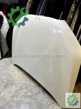 BMW X1 Kaput çıkma parça