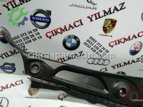 BMW X1 Ön Panjur 51717350591 çıkma parça