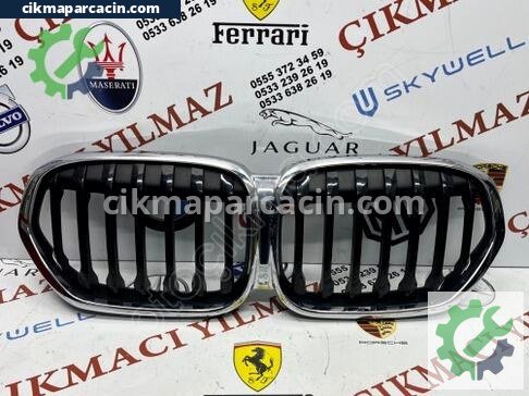 BMW X1 Ön Panjur / Izgara çıkma parça