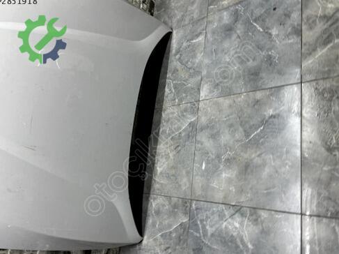BMW X1 Kaput çıkma parça