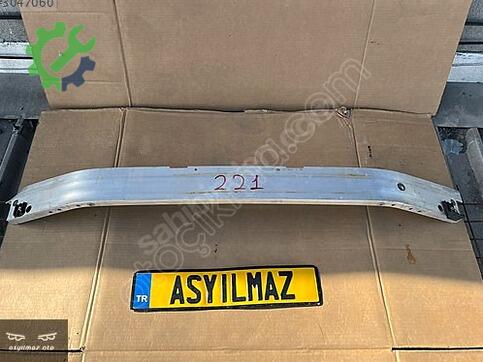 BMW 2 Serisi Ön Tampon Demiri çıkma parça