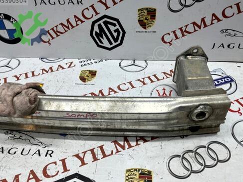 BMW X1 Arka Tampon Demiri çıkma parça