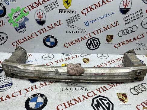 BMW X1 Arka Tampon Demiri çıkma parça