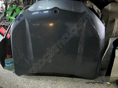 BMW X1 Kaput çıkma parça