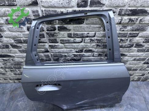 BMW X1 Sağ Arka Kapı çıkma parça
