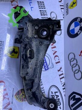 BMW X1 Taşıyıcı 33326894209 çıkma parça