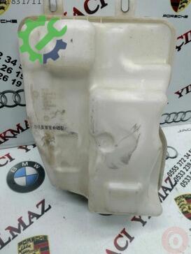 BMW X1 Çamurluk çıkma parça