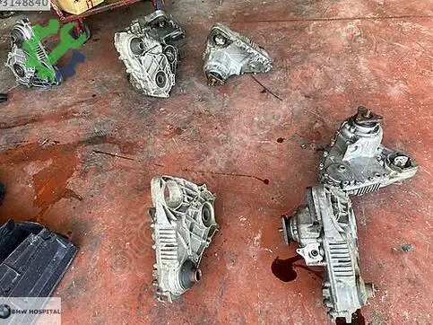 BMW X2 Defransiyel çıkma parça