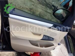 BMW X3 2015 SOL ÖN KAPI DÖŞEMESİ ORJİNAL KREM