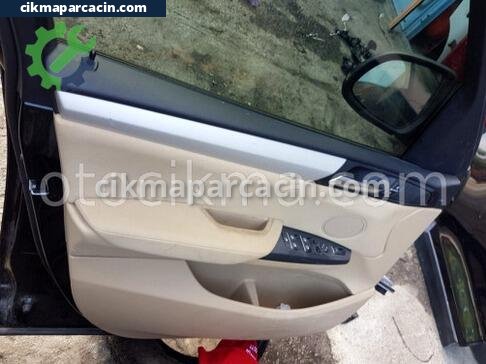 BMW X3 Kapı Döşemesi çıkma parça