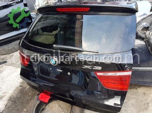 BMW X3 Bagaj Döşemesi çıkma parça