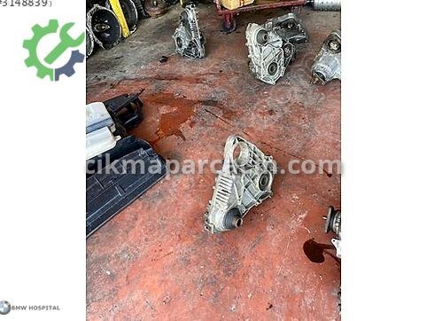 BMW X3 Defransiyel çıkma parça