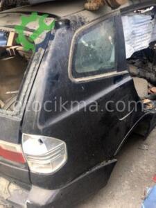 Bmw X3 E83 sağ kelebek camı hatasız orjinal çıkma