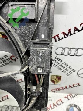 BMW X3 Fan Motoru 17118472314 çıkma parça