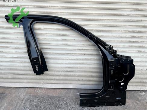 BMW X3 Ön Cam çıkma parça