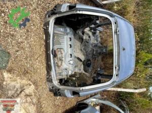 BMW X3 2025 Arka Tavan Sacı Çıkma