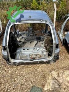BMW X3 2025 Tavan Sacı Çıkma