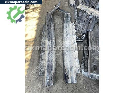 BMW X3 Rotil çıkma parça