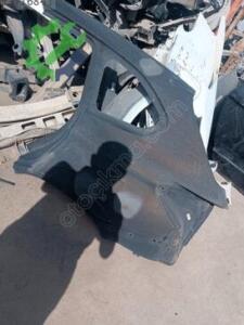 BMW X3 sol arka çamurluk