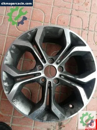 BMW X3 Çelik Jant çıkma parça