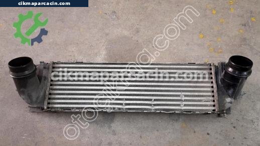 BMW X4 Intercooler Radyatörü çıkma parça