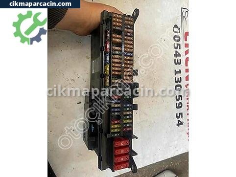 BMW X5 Sigorta Kutusu çıkma parça