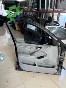 BMW X5 E53 sol ön kapı döşemesi