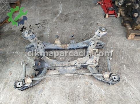 BMW X5 Arka Dingil çıkma parça