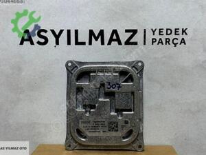 BMW X5 E70 XENON FAR KONTROL MODÜLÜ 130732930201
