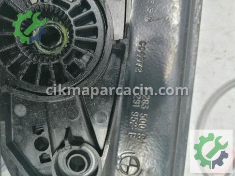 BMW X5 Sağ Kapı 7283500S çıkma parça