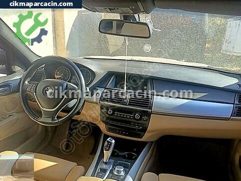 BMW X5 Göğüs çıkma parça