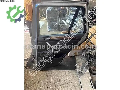 BMW X5 Sağ Arka Kapı çıkma parça