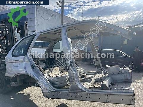 BMW X5 Arka Tavan Sacı çıkma parça