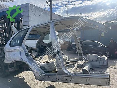 BMW X5 Arka Tavan Sacı çıkma parça