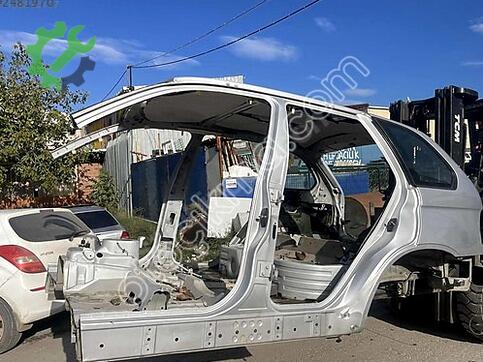 BMW X5 Arka Tavan Sacı çıkma parça