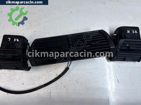 BMW X5 Kalorifer çıkma parça