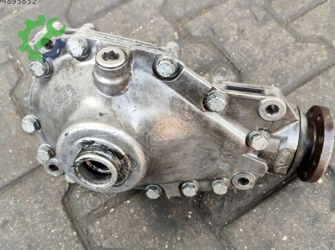BMW X6 Ön Defransiyel çıkma parça