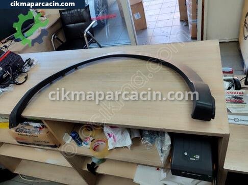 Nissan Qashqai Sağ Arka Çamurluk çıkma parça