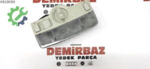 Volkswagen Bora 1997-2005 Tavan Lambası 1J0947105 Çıkma
