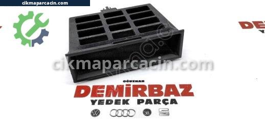 Volkswagen Bora Teyp Çerçevesi çıkma parça