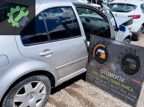 Volkswagen Bora Sağ Arka Kapı çıkma parça