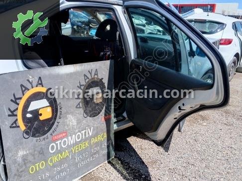 Volkswagen Bora Sağ Arka Kapı çıkma parça